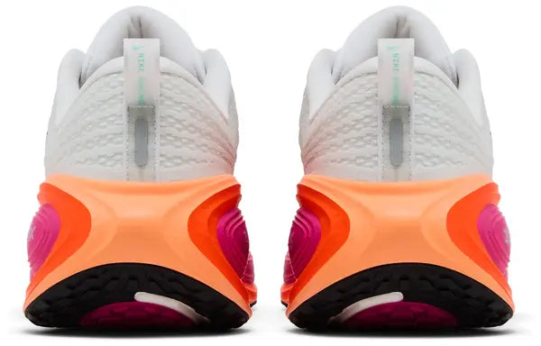 Wmns Vomero Plus 'White Fire Pink'