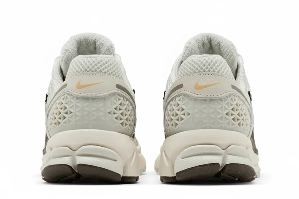 Wmns Zoom Vomero 5 'Light Bone Sesame'
